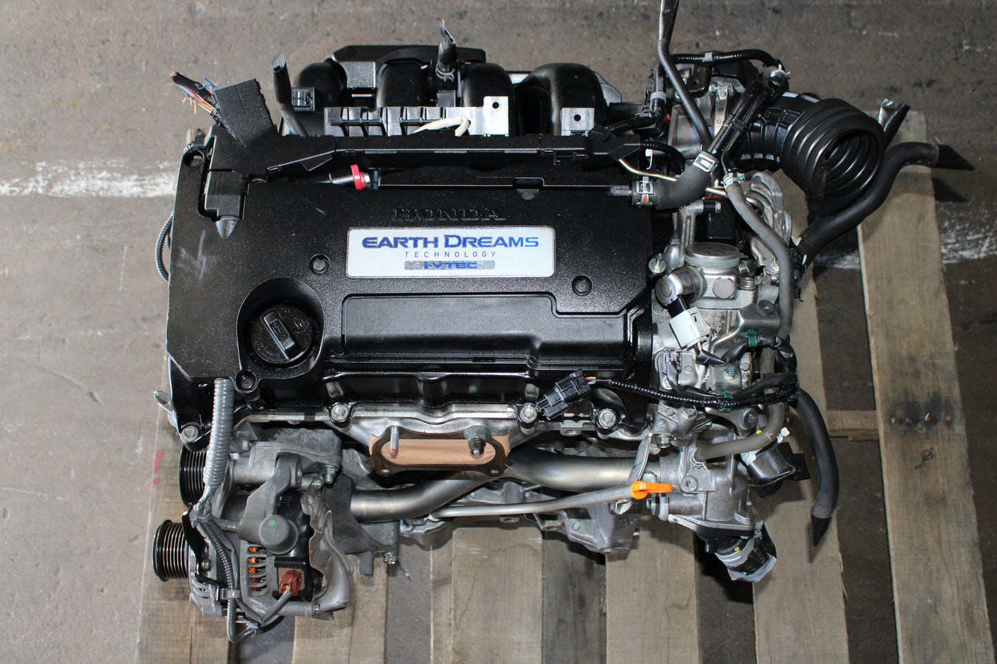 JDM 15-19 Honda CRV Engine 2.4L 4 Cyl K24W 2.4L 4 Cylinder JDM LOW MILE K24W9