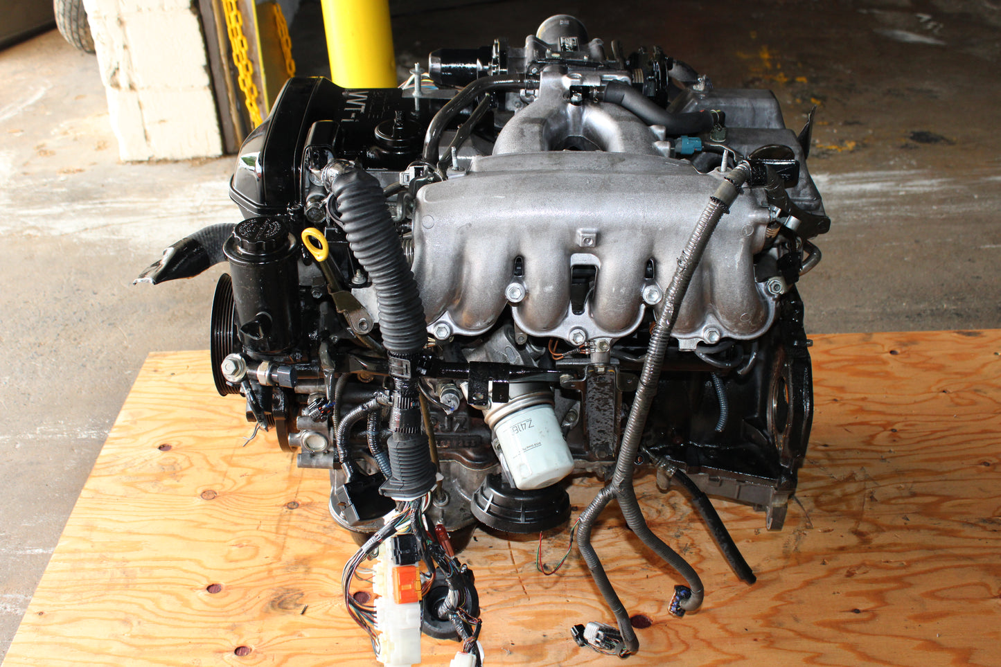 JDM 2JZGE VVTI ENGINE FOR 97-00 LEXUS SC300 98-05 LEXUS GS300 01-05 LEXUS IS300