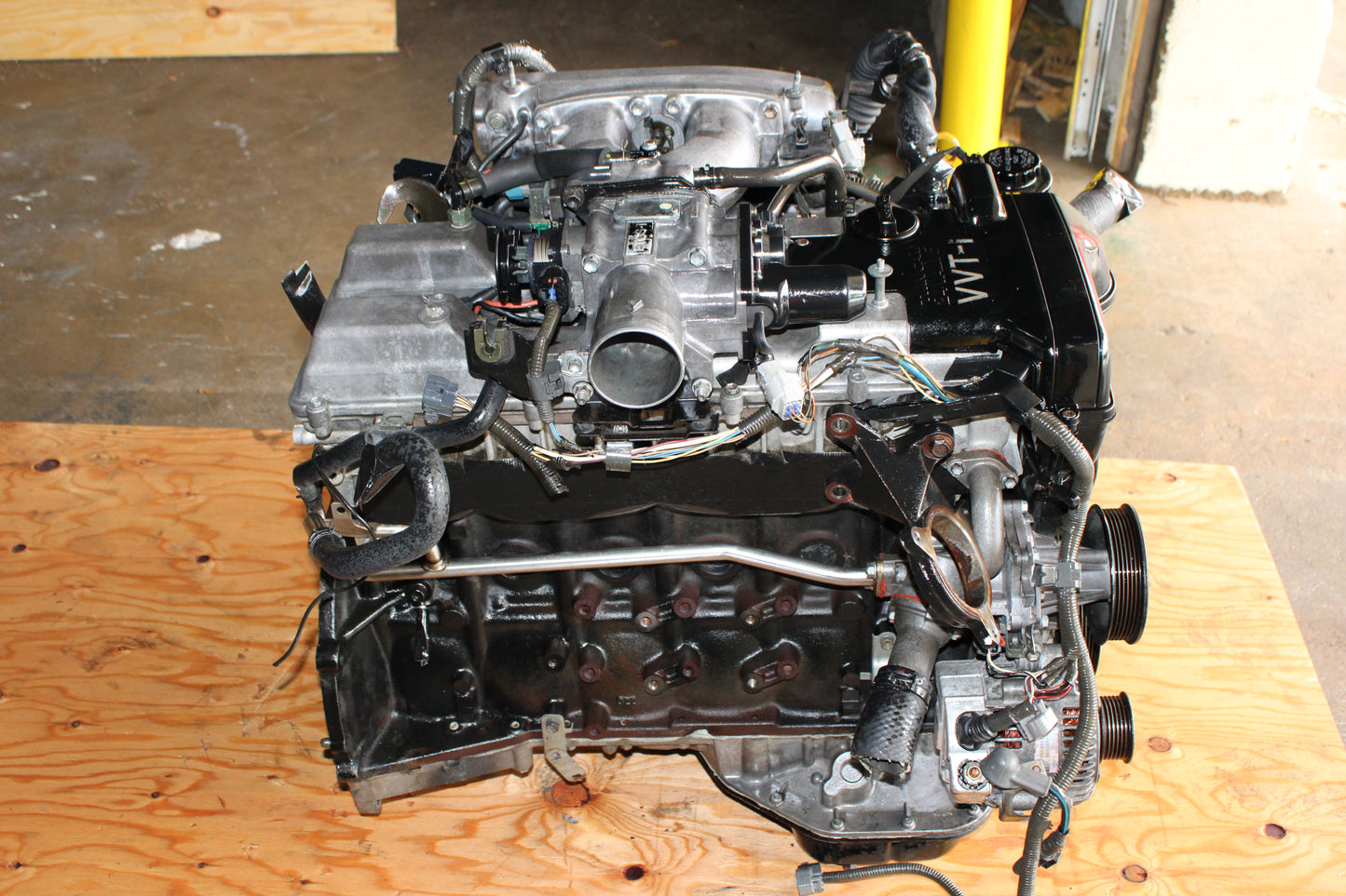 JDM 2JZGE VVTI ENGINE FOR 97-00 LEXUS SC300 98-05 LEXUS GS300 01-05 LEXUS IS300