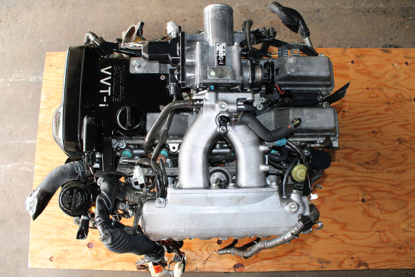 JDM 2JZGE VVTI ENGINE FOR 97-00 LEXUS SC300 98-05 LEXUS GS300 01-05 LEXUS IS300