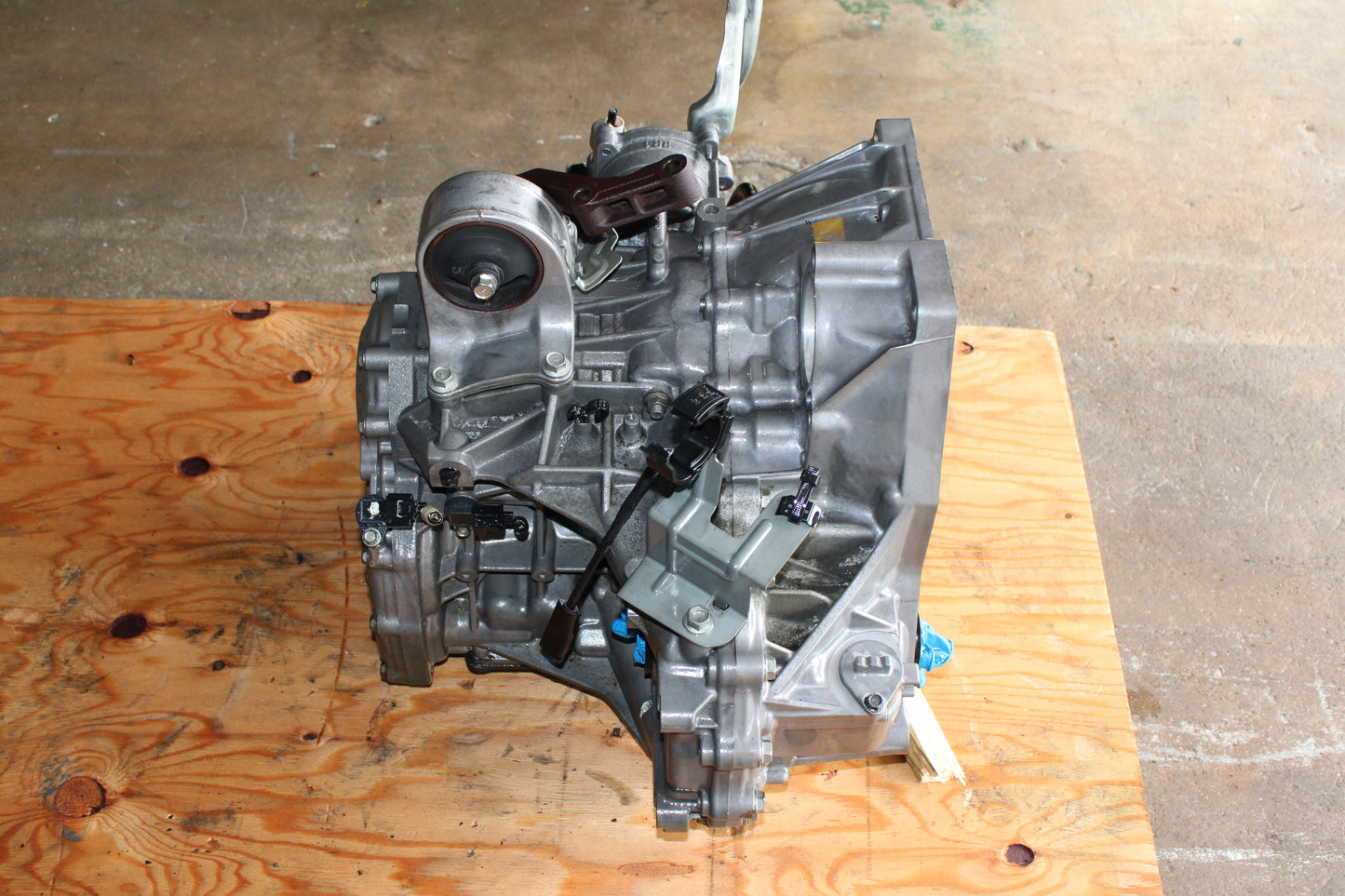 2002-2006 Nissan Altima 2.5L Automatic Transmission JDM QR25DE